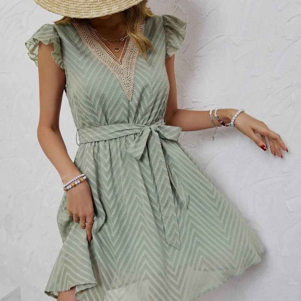 Green Preppy Womens Guipure Lace Panel Butterfly Sleeve Belted Dress - Picture 2 of 5
